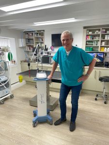 David Bentley with Vetscalpel C02 Laser at Dermvet Referrals Leicester